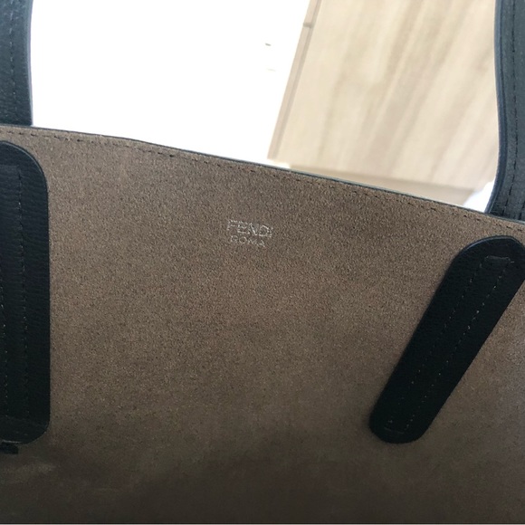 Black Fendi tote! Such a cute travel bag, but not bulky. Super trendy! - Picture 10 of 15